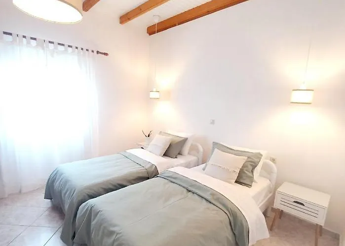 Manolia